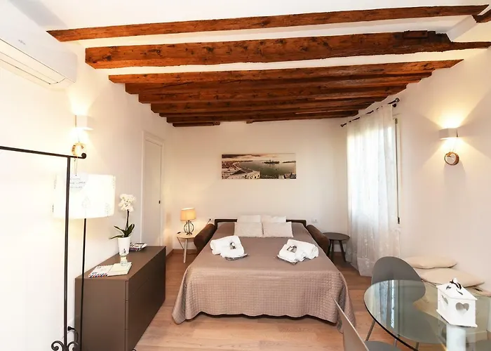 Homesweethome Apartment Venice
