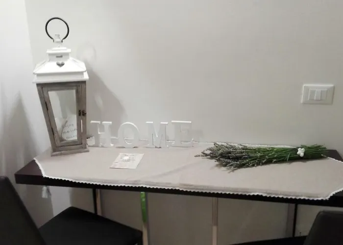 Homesweethome 公寓 *